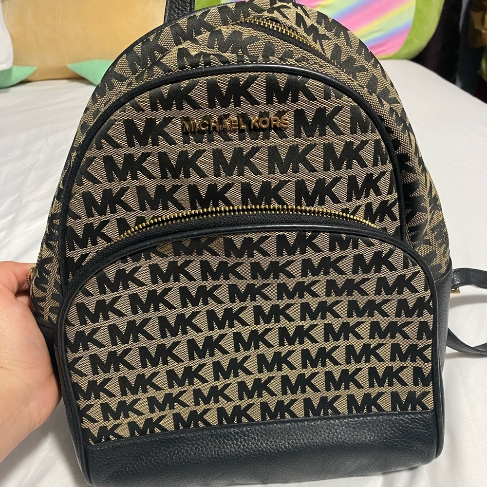 Michael Kors Abbey logo backpack